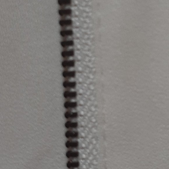 Blouse/top - Picture 4 of 7